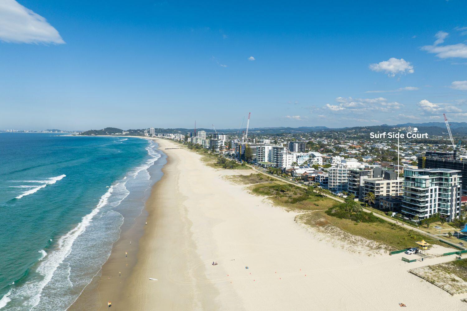 Surfside Court - Hosted By Burleigh Letting Appartement Gold Coast Buitenkant foto